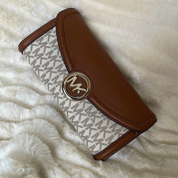 Michael Kors Handbags - Michael Kors Fulton Large Flap Continental Wallet